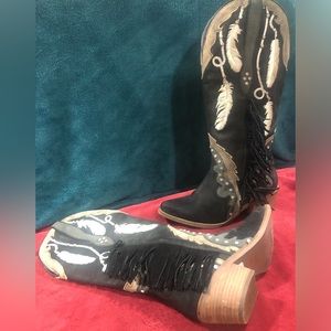 Dingo boots for women